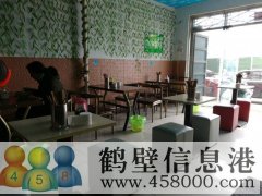 軍民花園一區(qū)門(mén)口西，小吃店，3萬(wàn)轉(zhuǎn)讓費(fèi)，不包括房租，營(yíng)業(yè)中