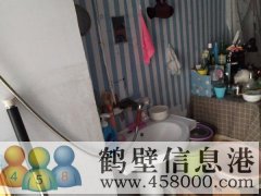 鶴鳴花園車庫出租（地上車庫，像當(dāng)于一樓）